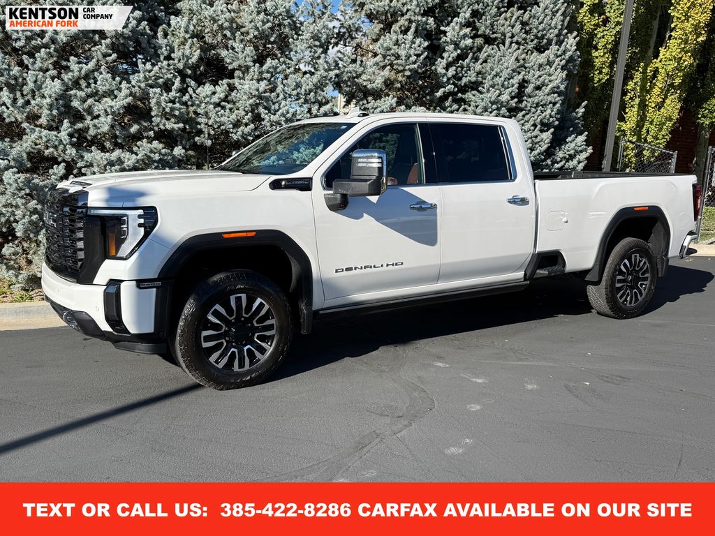 2024 GMC Sierra 2500HD Denali Ultimate's photo