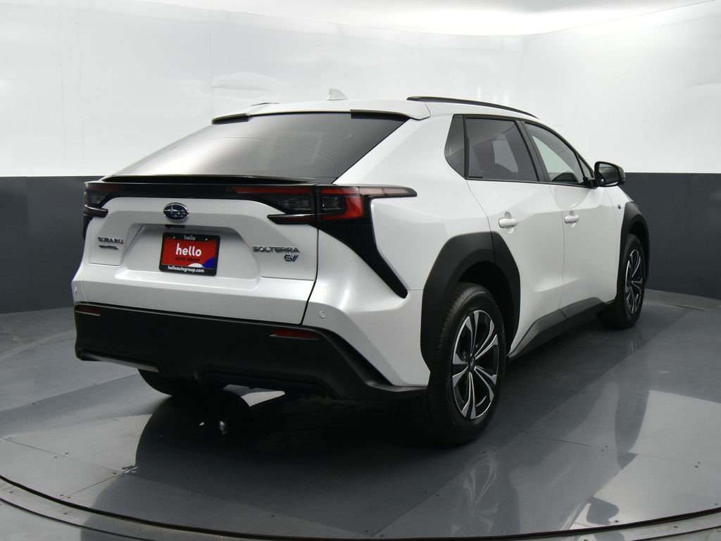 2025 Subaru Solterra Premium photo 26