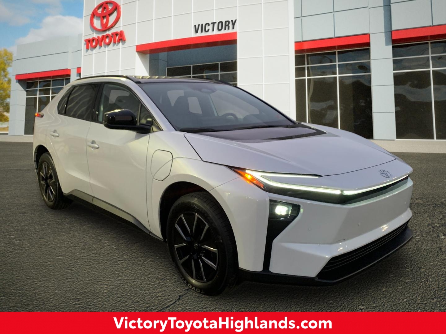 2026 Toyota bZ XLE's photo