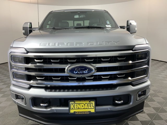 2024 Ford F-350 photo 2