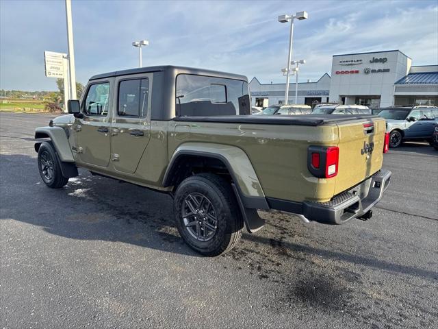 2025 Jeep Gladiator Sport S photo 3