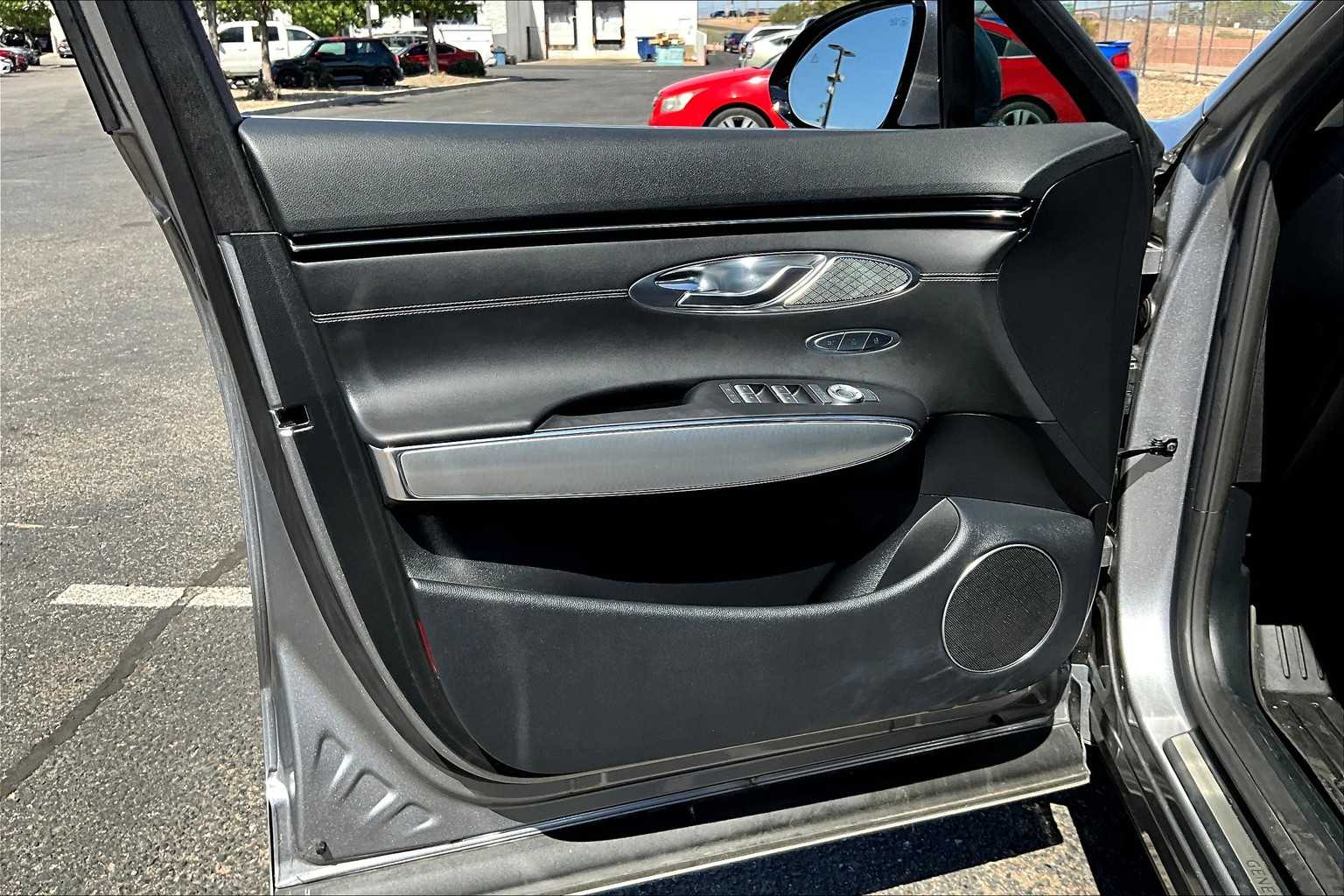 2024 Genesis GV70 2.5T photo 18