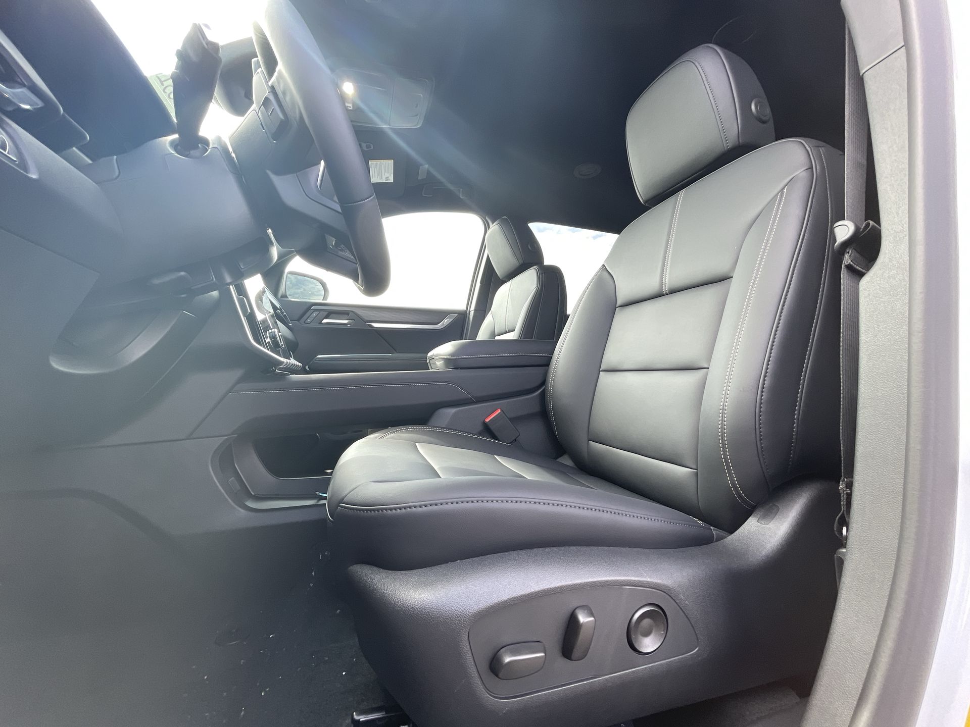2026 Gmc Acadia Elevation photo 41
