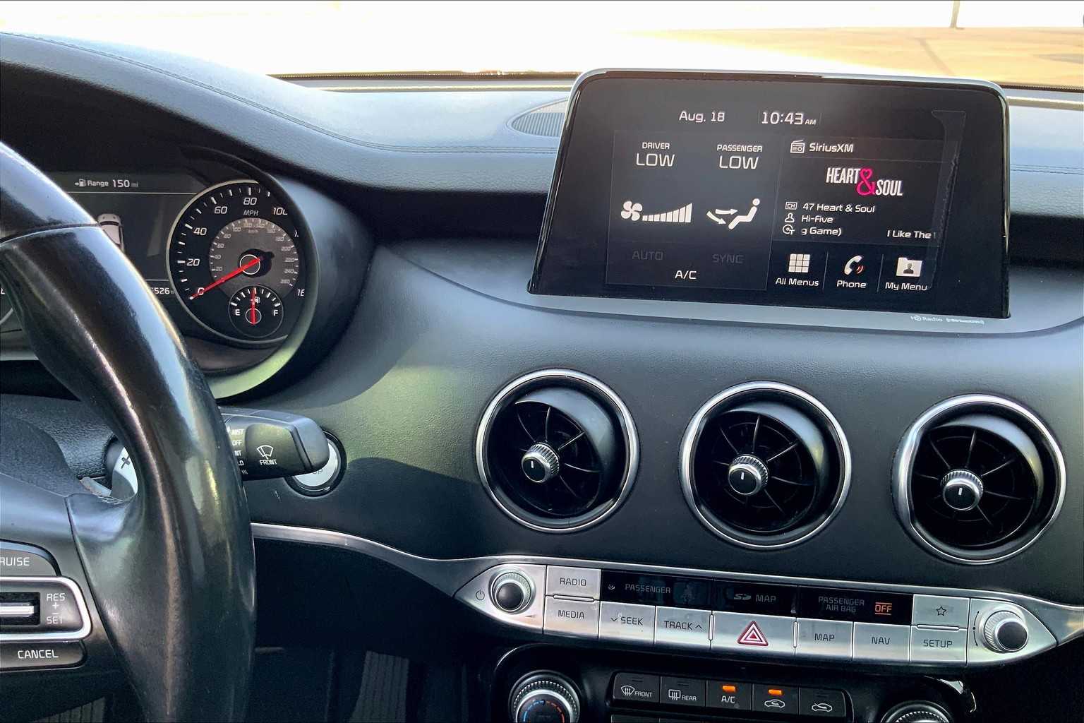 2018 Kia Stinger Premium photo 6