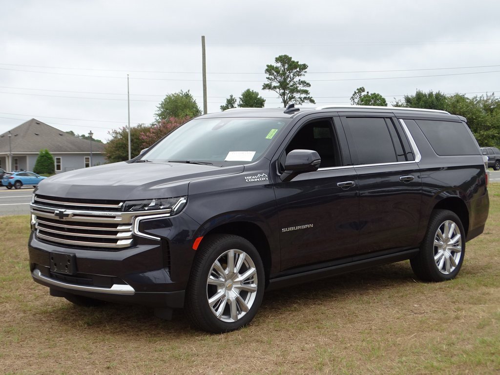 2022 Chevrolet Suburban High Country photo 2