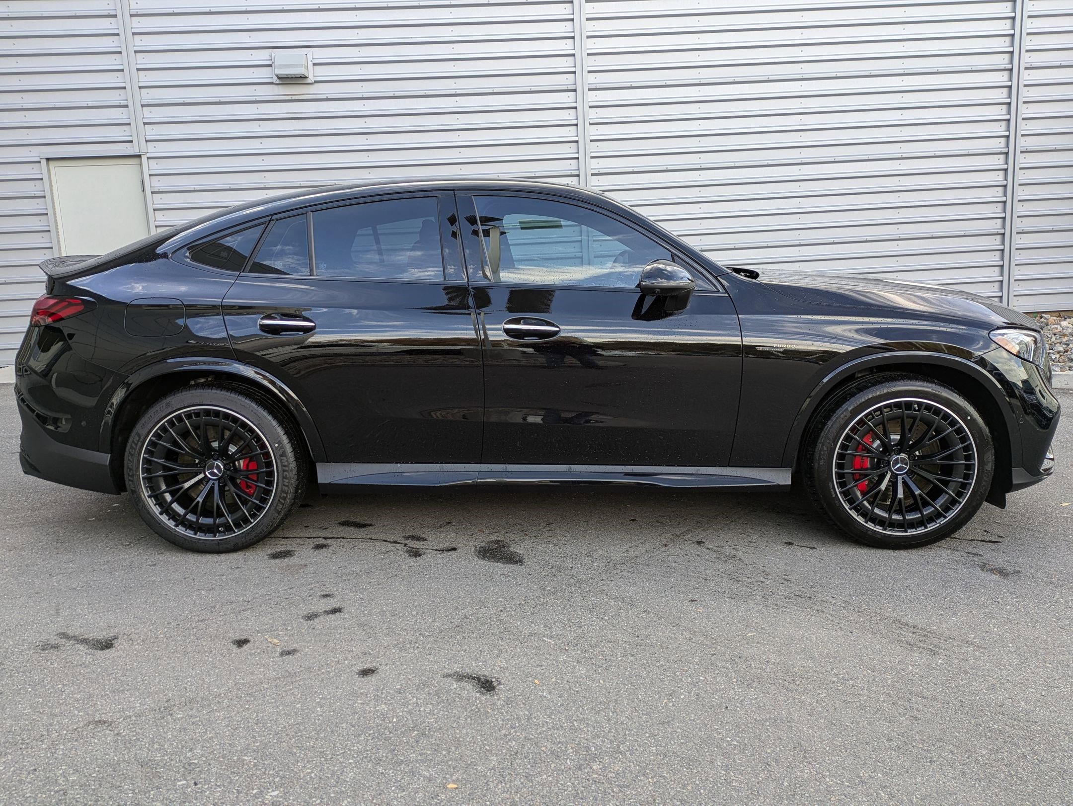 2025 Mercedes Benz GLC AMG 63 S E PERFORMANCE photo 2