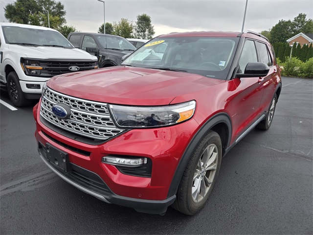 2022 Ford Explorer Limited photo 2