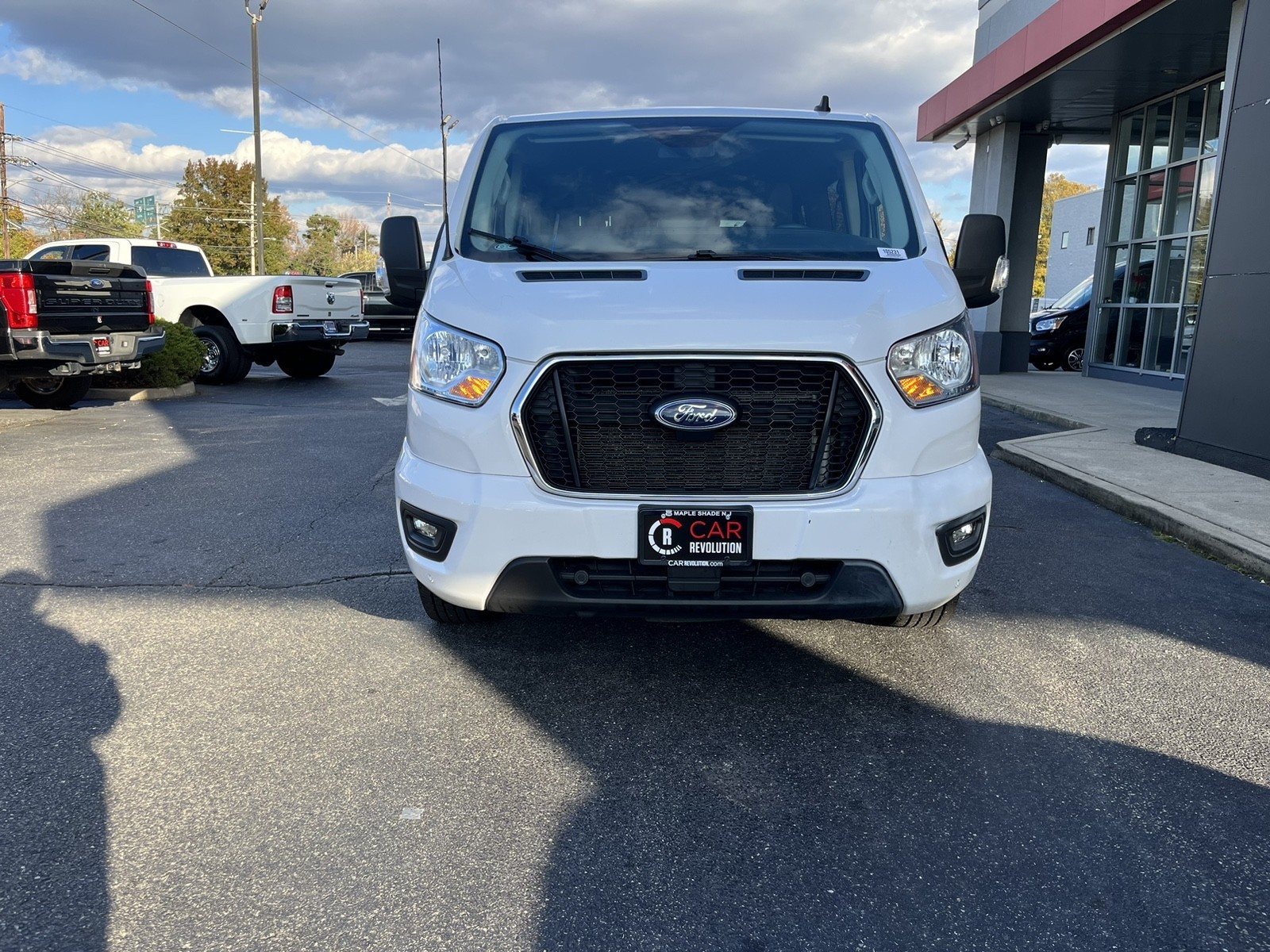 2021 Ford Transit Passenger XLT photo 3