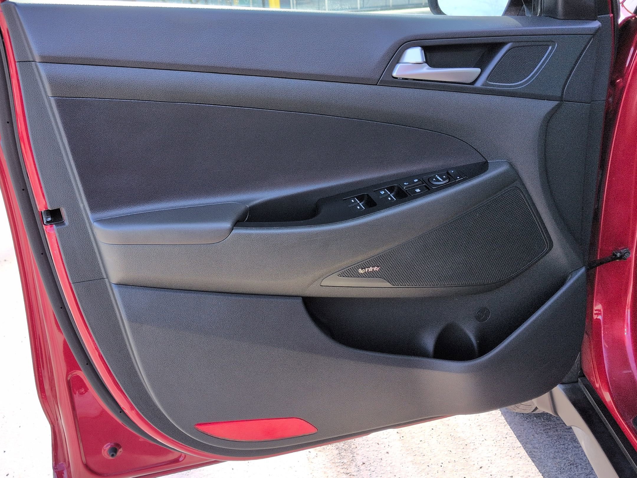 2021 Hyundai Tucson Ultimate photo 2