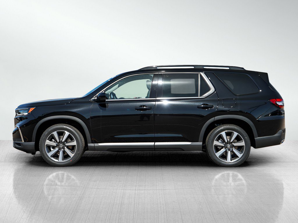 2025 Honda Pilot Touring photo 3