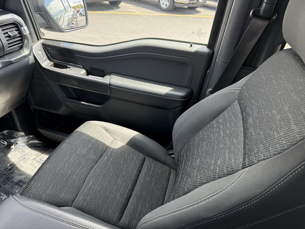 2022 Ford F-150 XLT photo 19