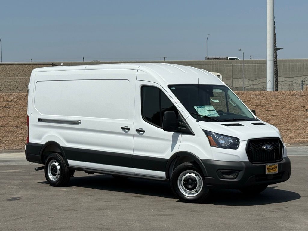 2025 Ford Transit Van Base's photo