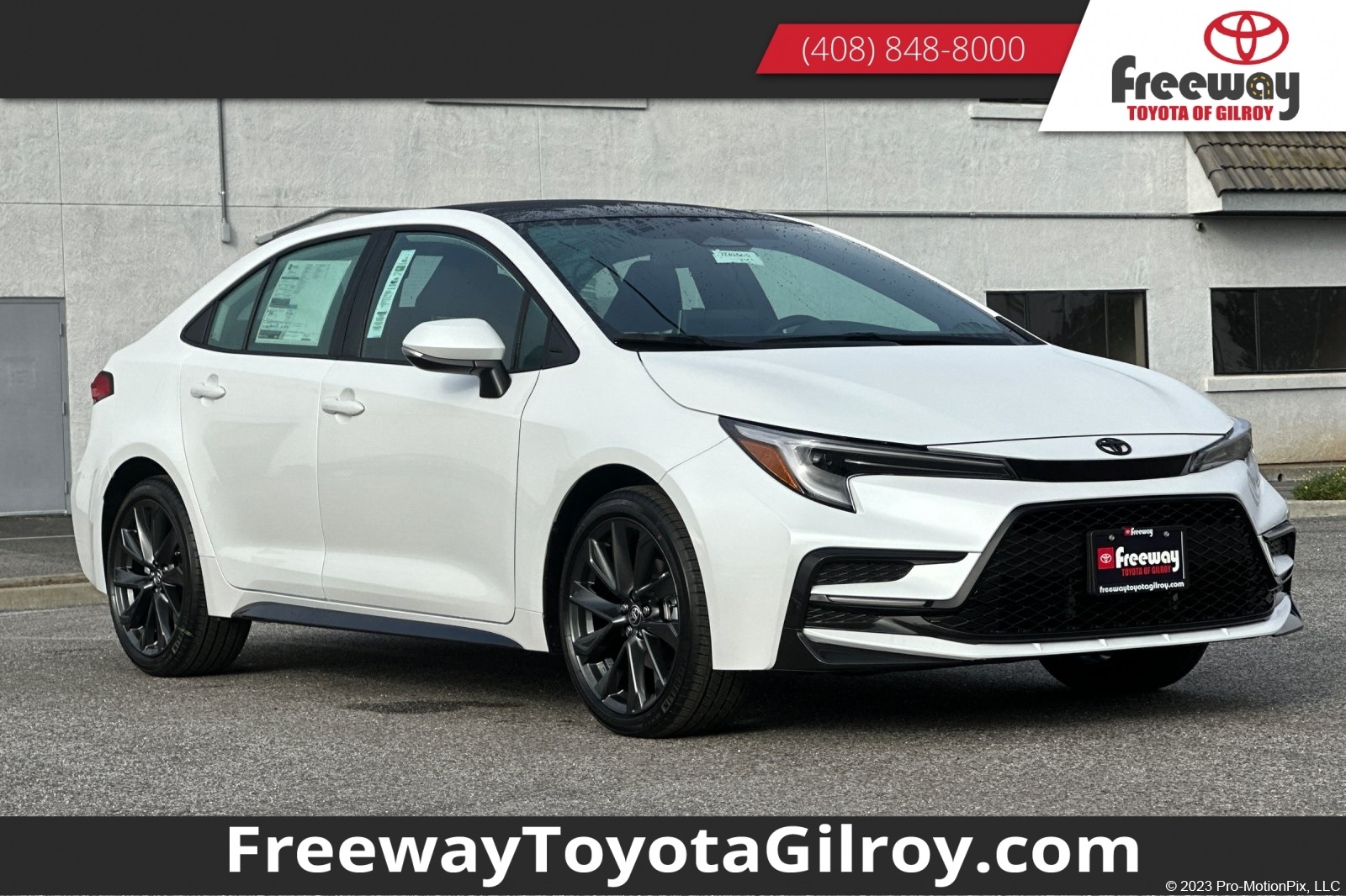 2026 Toyota Corolla SE's photo