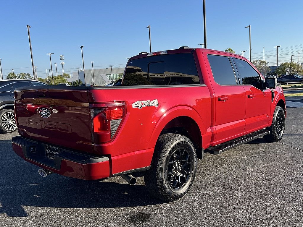 2025 Ford F-150 XLT photo 3