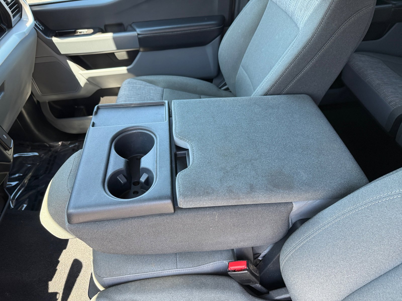 2023 Ford F-150 XLT photo 13
