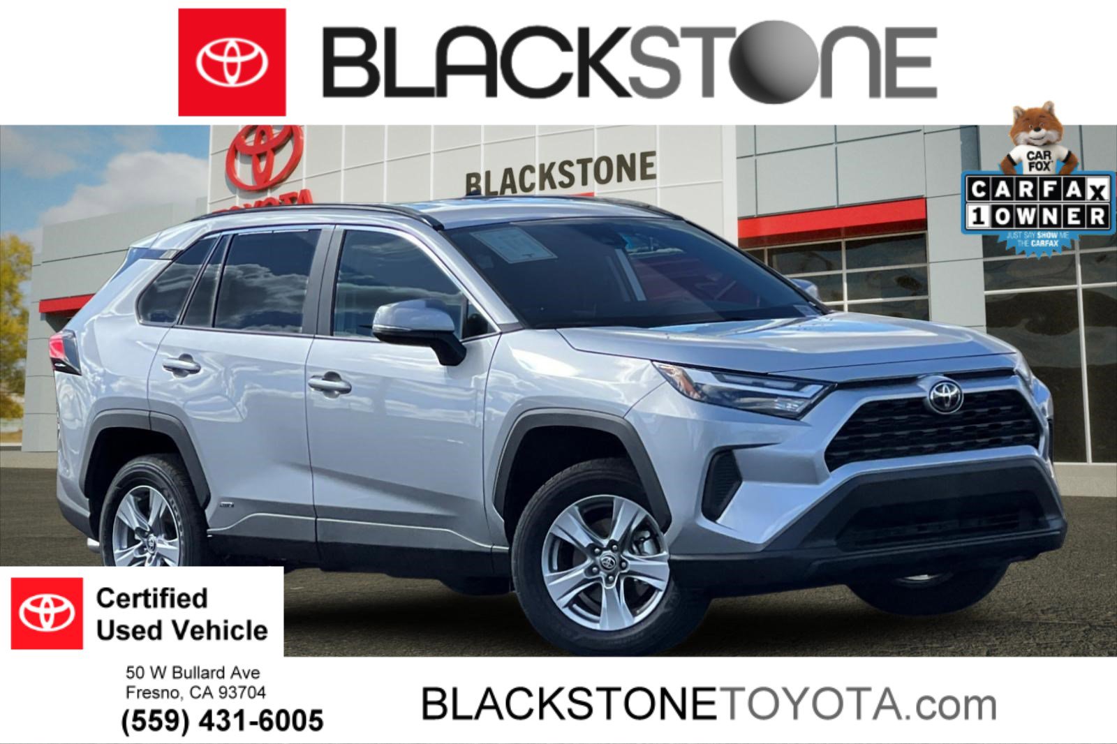 2025 Toyota RAV4 XLE's photo