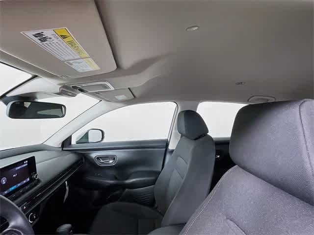 2025 Honda HR-V LX photo 10