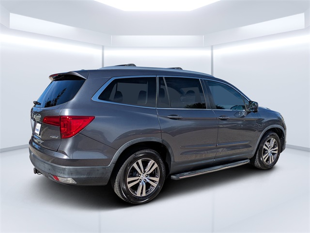 2016 Honda Pilot EX-L photo 3