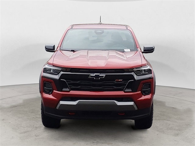2024 Chevrolet Colorado Z71 photo 8