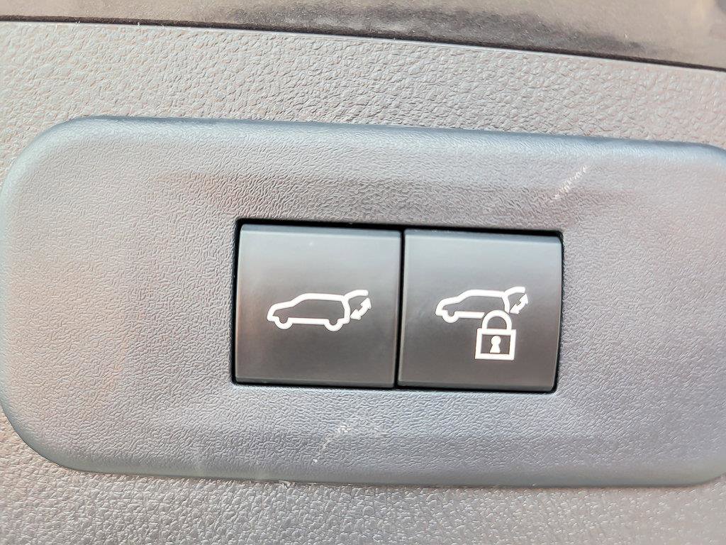 2025 LEXUS NX - Image 26