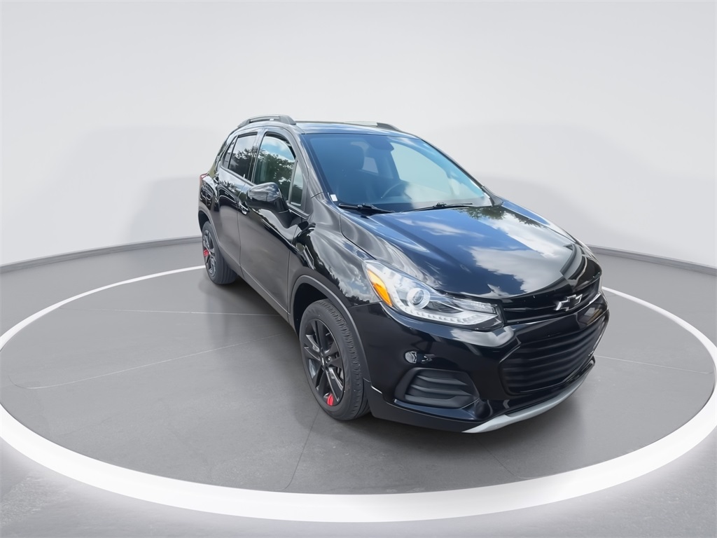 2022 Chevrolet Trax LT photo 2