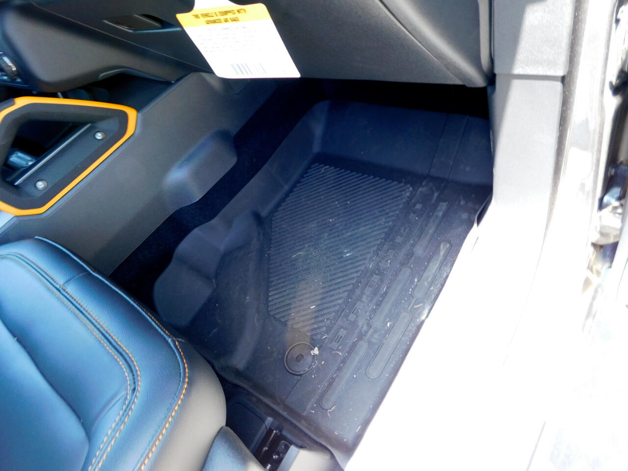 New 2024 Carbonized Gray Metallic Ford Badlands® image 14