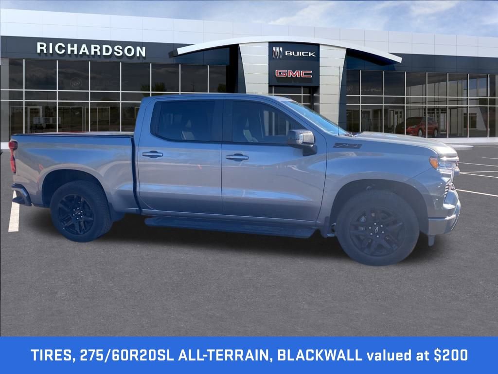 2024 Chevrolet Silverado 1500 RST photo 4