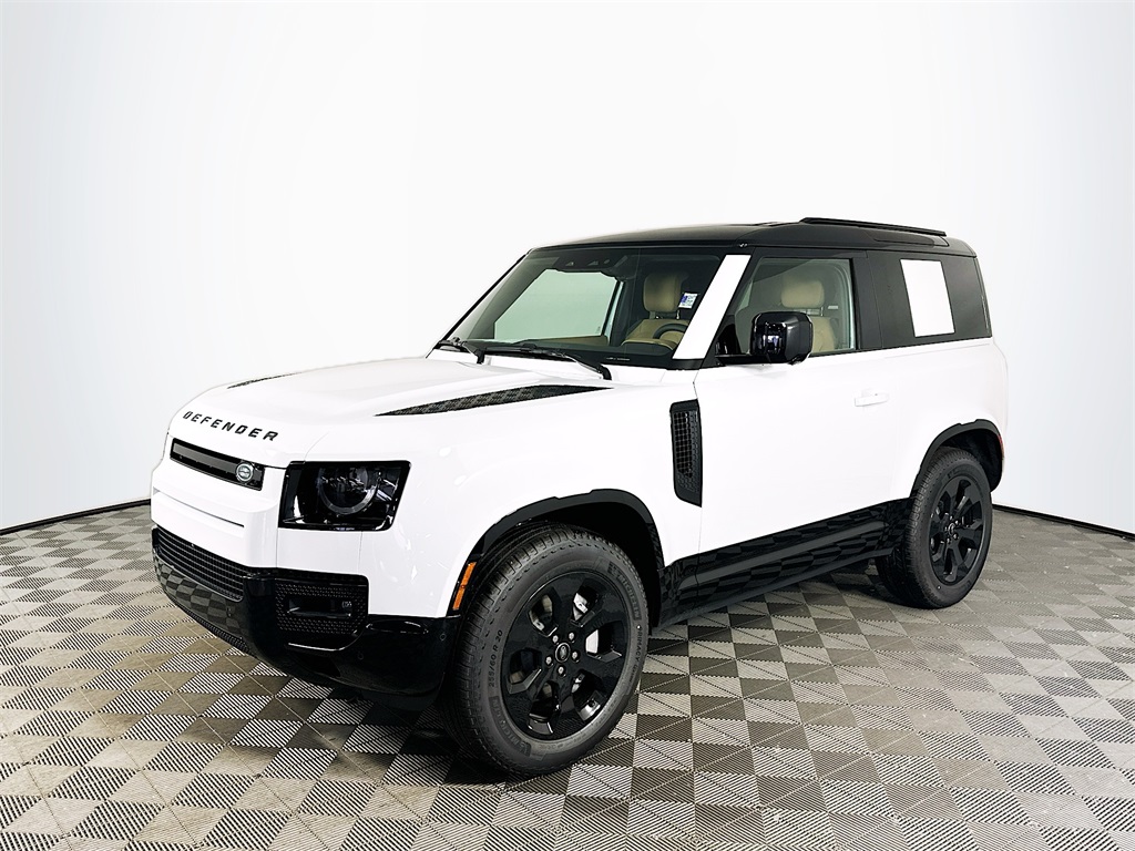 New 2025 Fuji White Land Rover X-Dynamic SE image 1