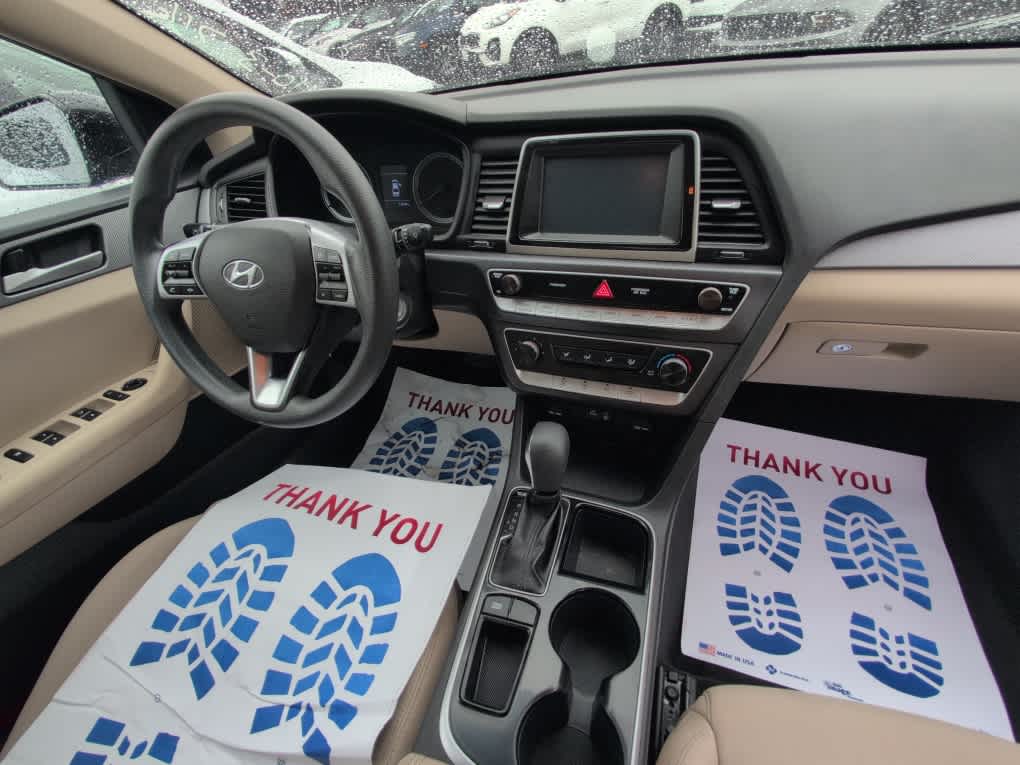 2019 Hyundai Sonata SE photo 4