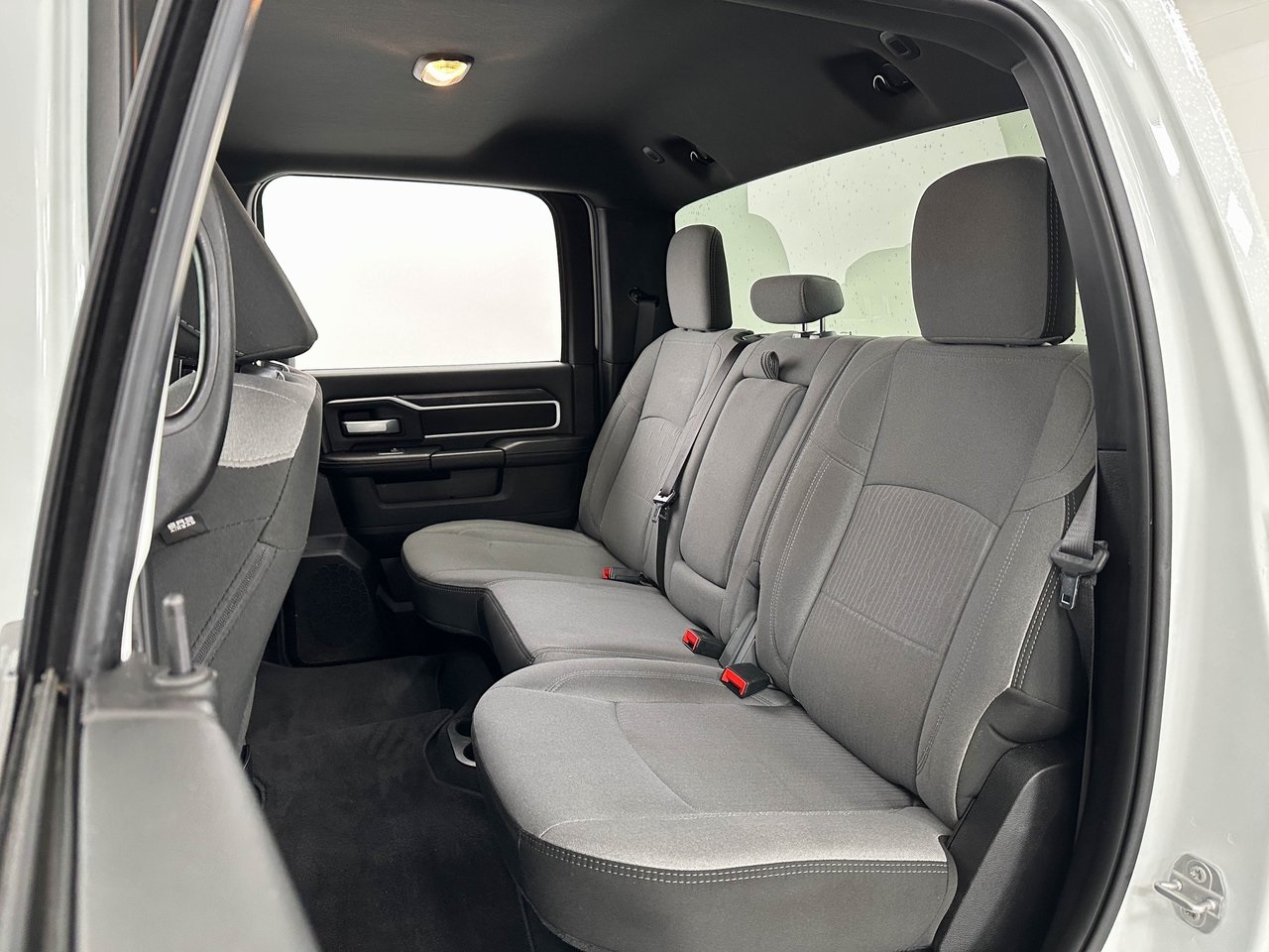 2024 Ram 2500 Big Horn photo 17