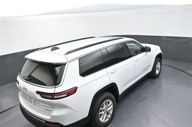 2025 Jeep Grand Cherokee Laredo X photo 14