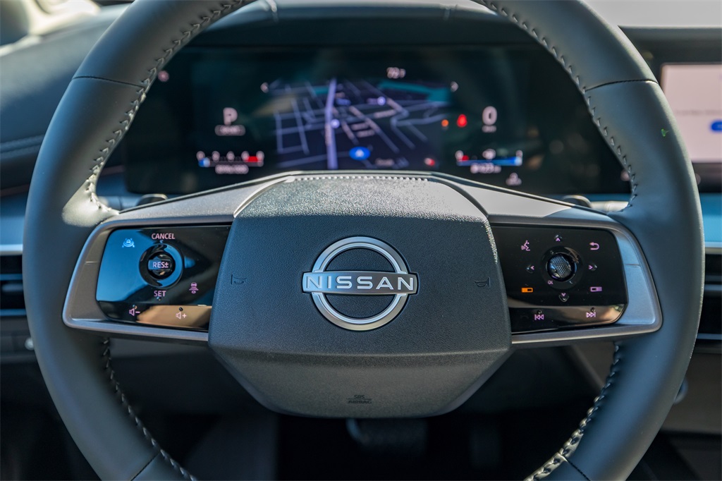 2025 Nissan Murano SL photo 11