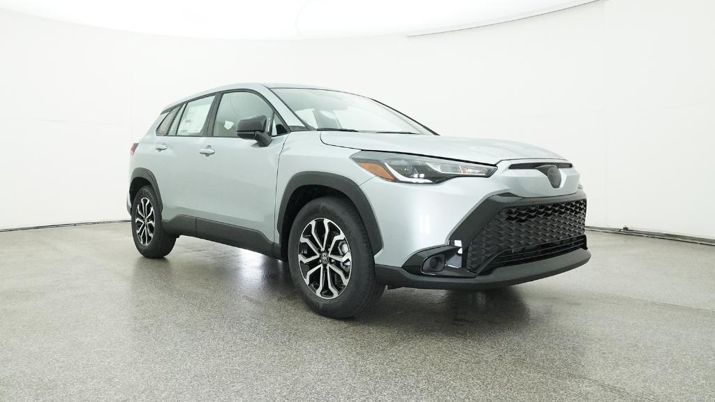 2025 Toyota Corolla Cross XLE XSE photo 29