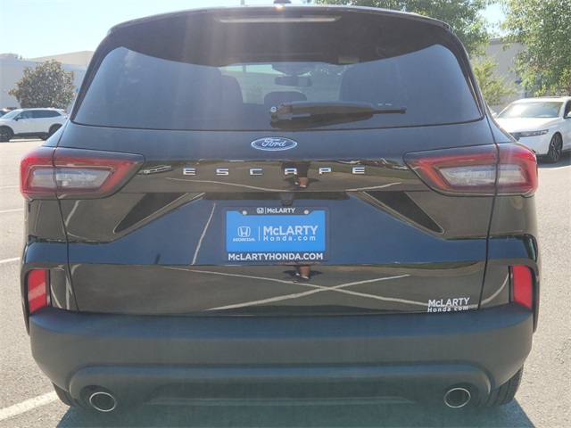 2025 Ford Escape ST-Line photo 3