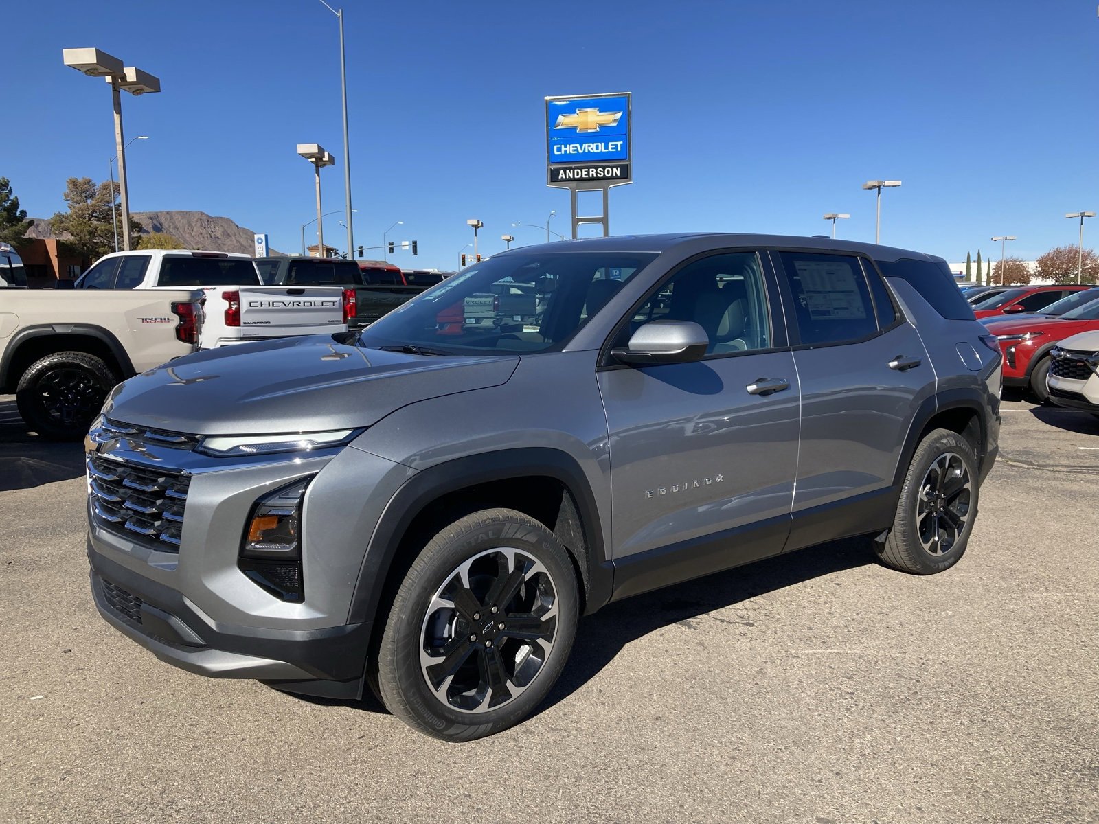 2026 Chevrolet Equinox LT's photo