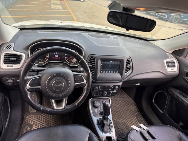 2019 Jeep Compass Latitude photo 4