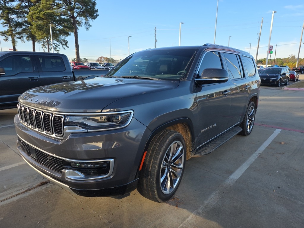 2022 Jeep Wagoneer Series II's photo