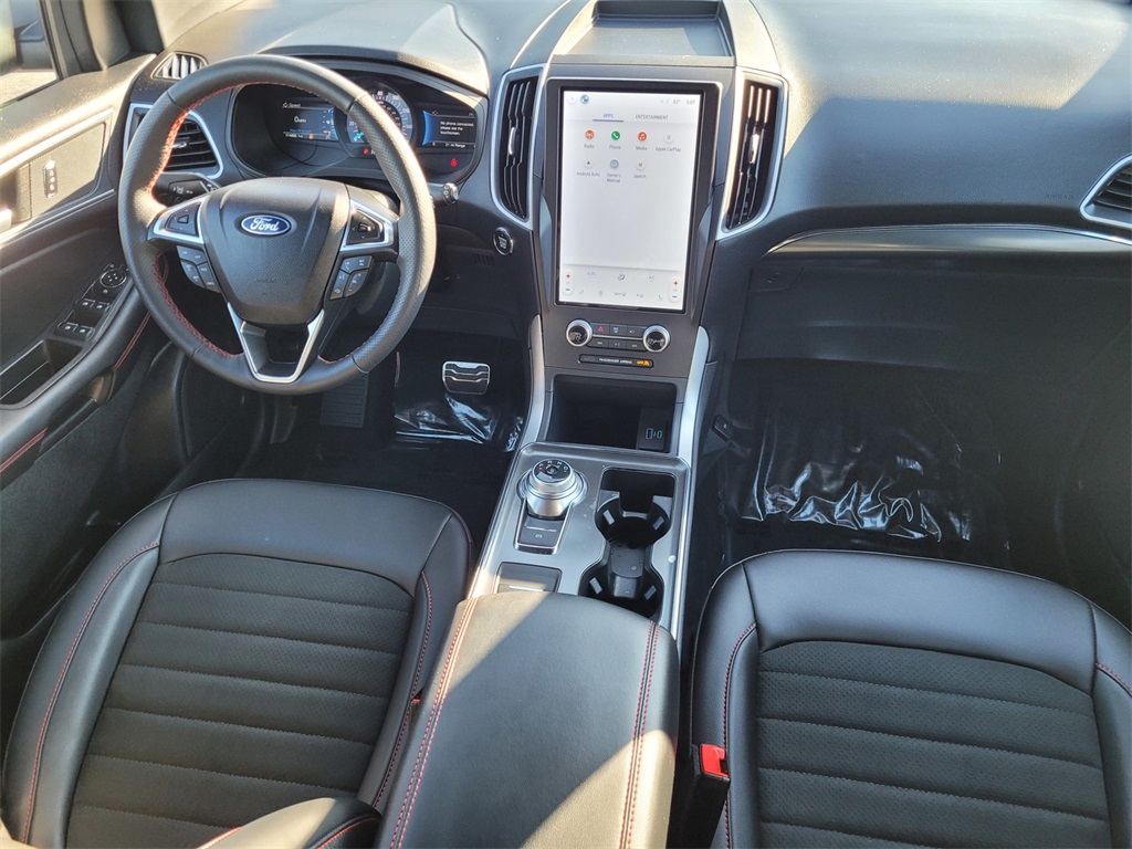 2024 Ford Edge ST photo 27
