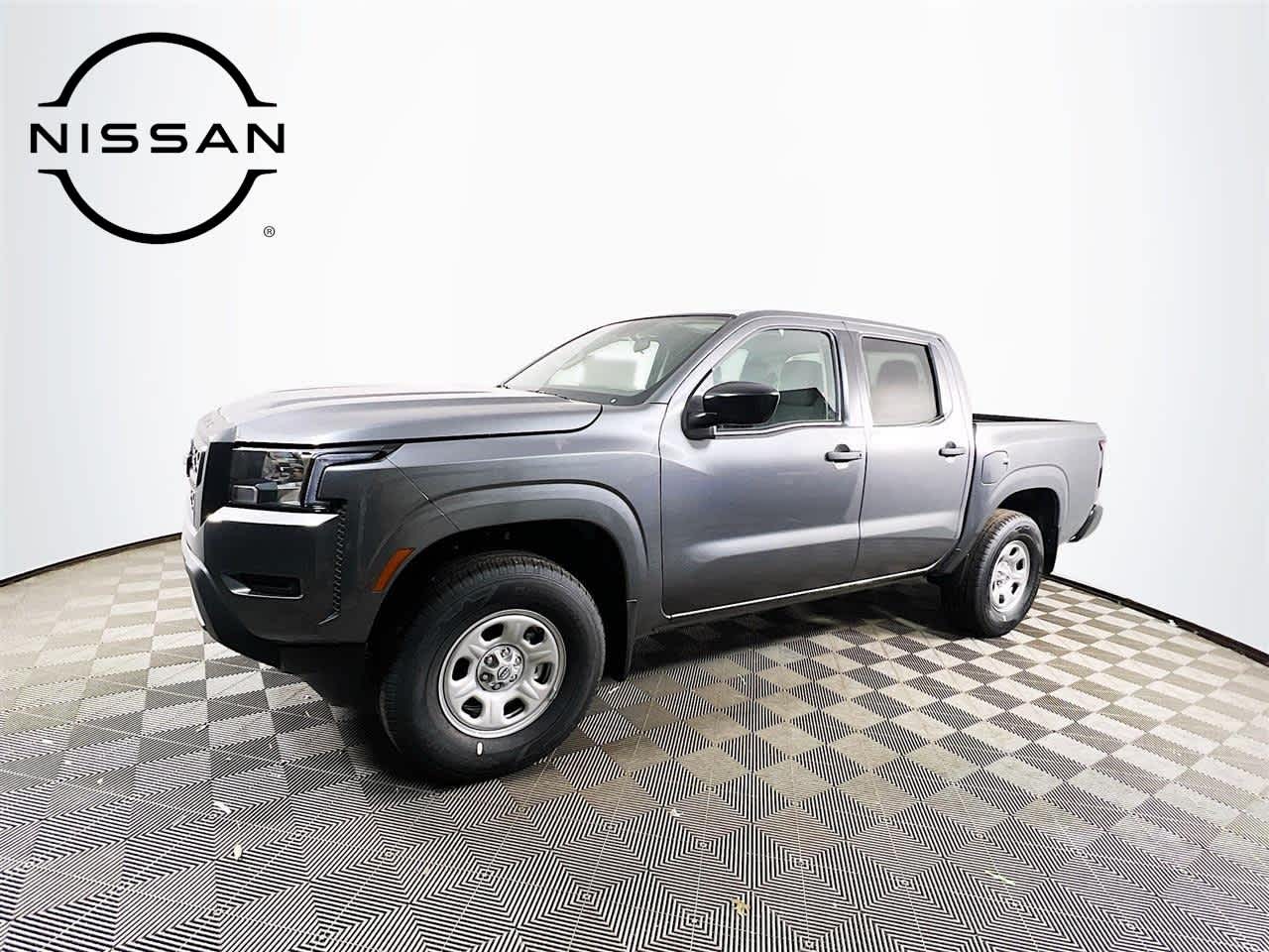 2024 Nissan Frontier S's photo