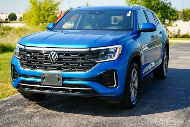 2024 Volkswagen Atlas Cross Sport SEL R-Line photo 4