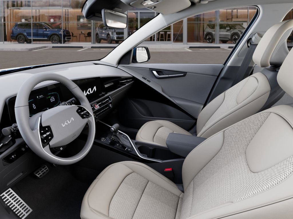 2025 Kia Niro EX Touring photo 16