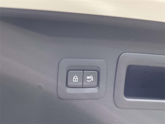 2024 Mazda CX-90 Preferred photo 14