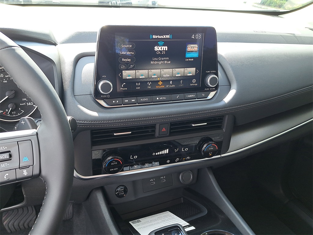 2026 Nissan Rogue SV photo 28