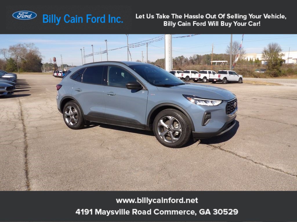 2025 Ford Escape ST-Line's photo