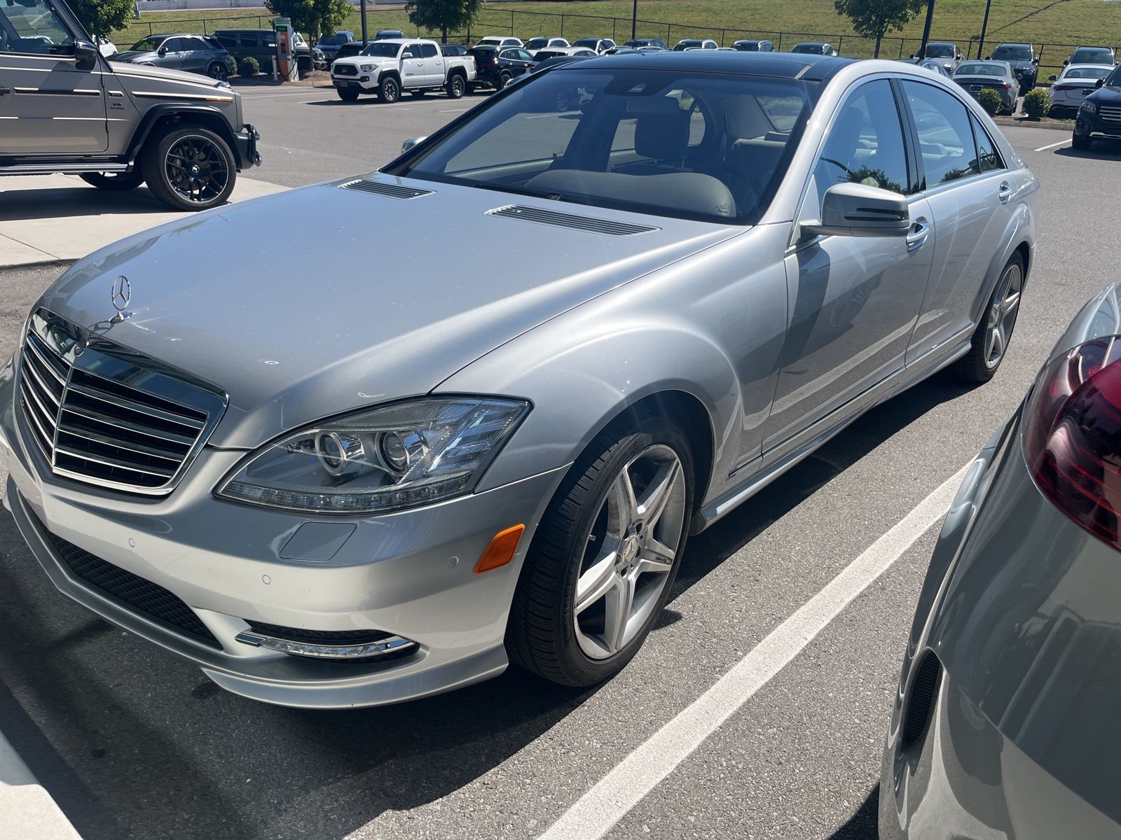 2010 Mercedes-Benz S-Class S550