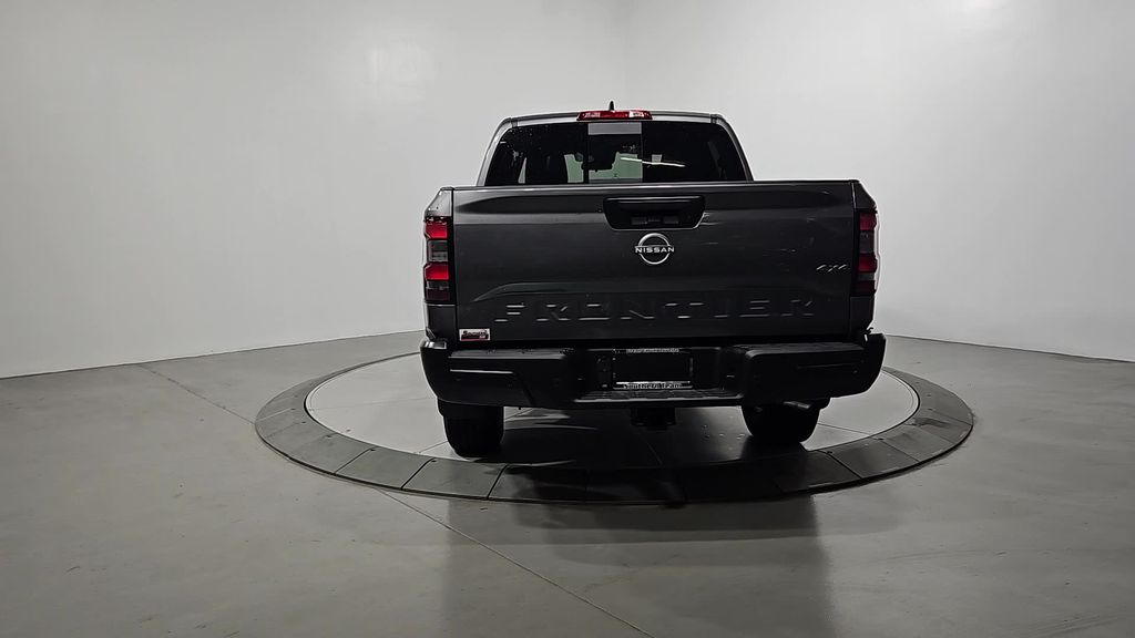 2026 Nissan Frontier S photo 3