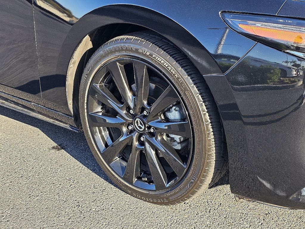 2021 Mazda Mazda3 Premium Plus photo 6