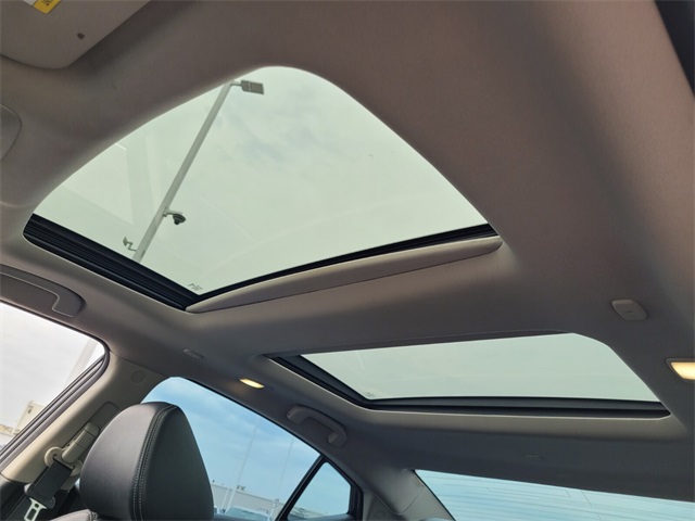 2019 Nissan Maxima SL photo 17