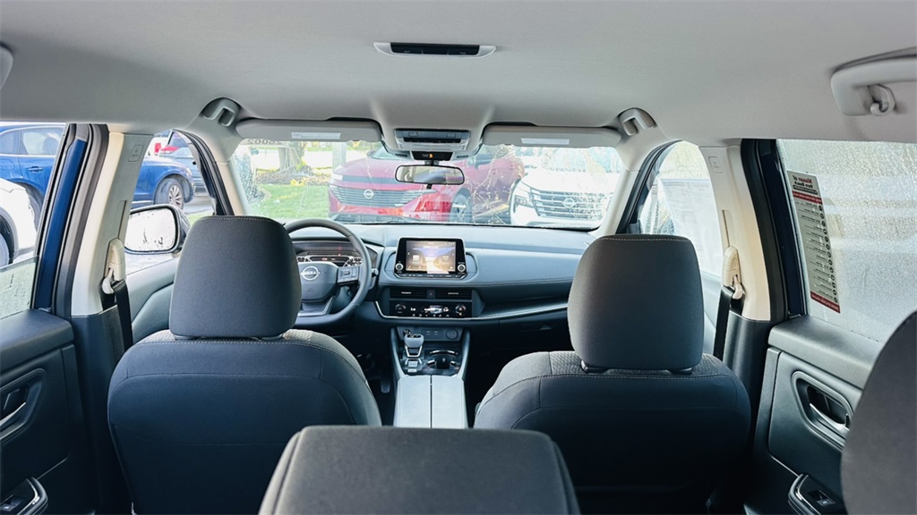 2026 Nissan Rogue SV photo 29
