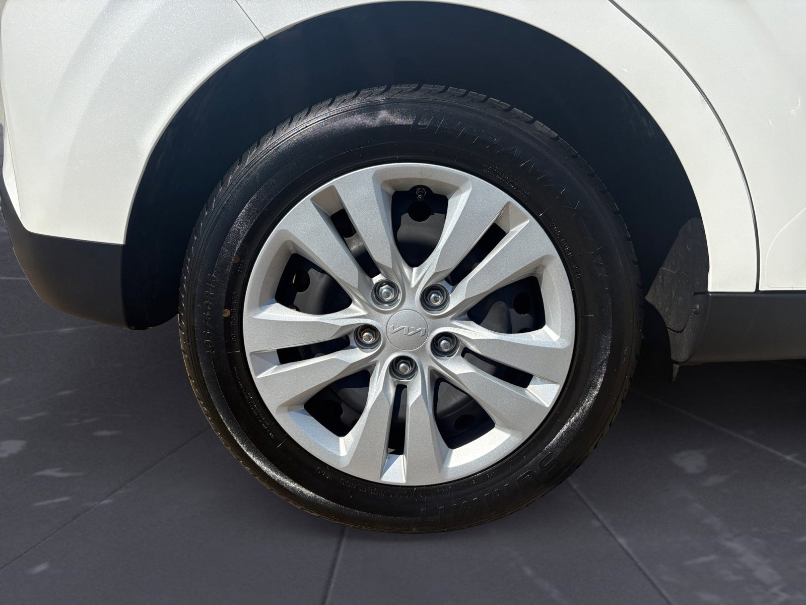 2024 Kia Soul LX photo 37